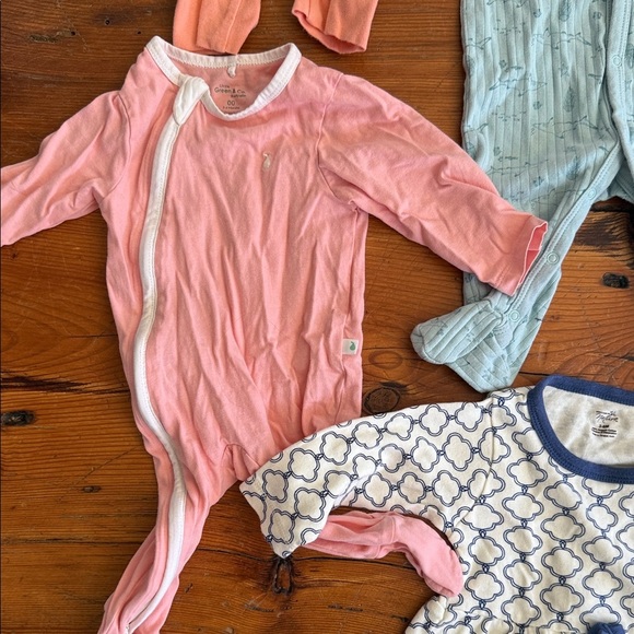 3 to 6 month baby girl bundle of sleeper pjs bathing suit dress shirts - Picture 9 of 15
